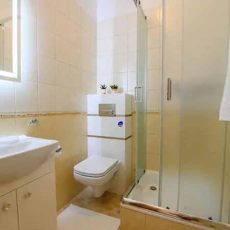 B&B Halinka 자코파네