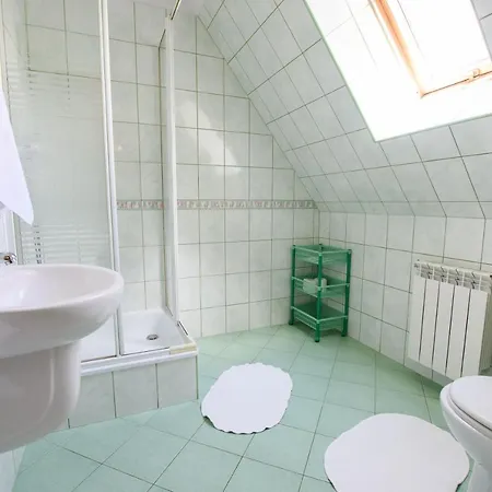 Halinka Oda ve Kahvaltı