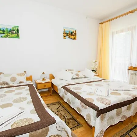 Bed & Breakfast Halinka 3*